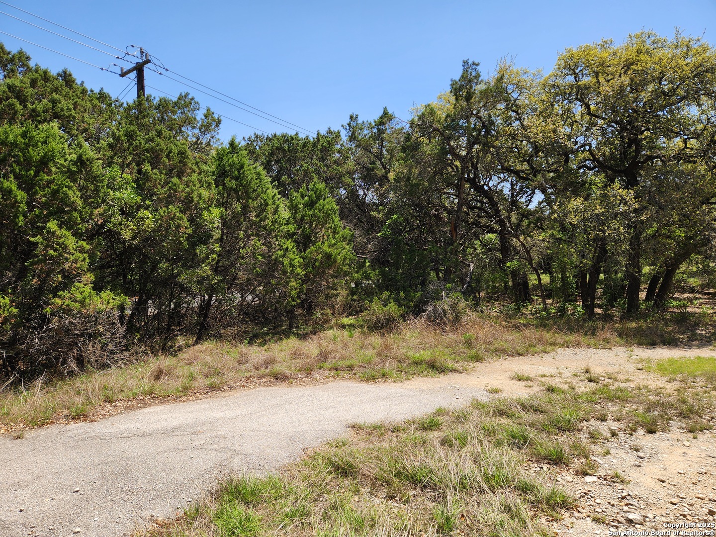 19225 Scenic Loop Helotes TX 78023