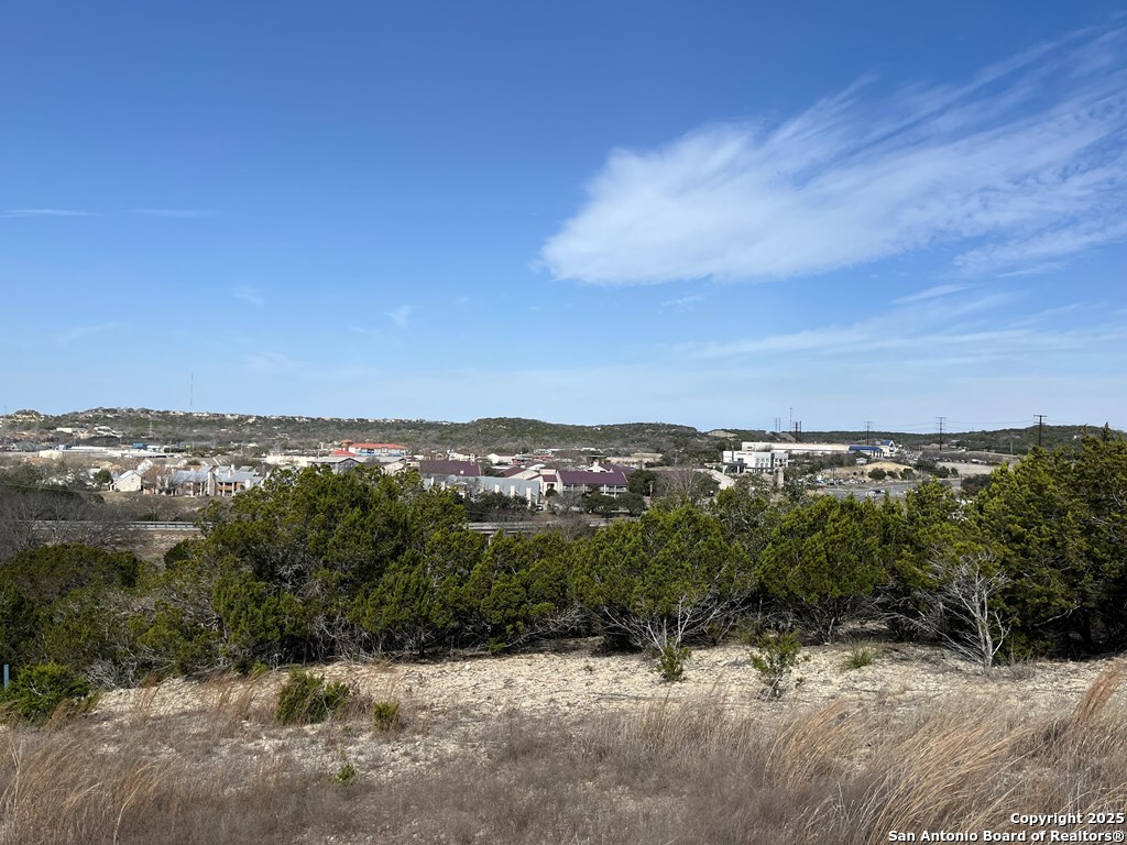 2101 N Stoneledge Drive Kerrville TX 78028