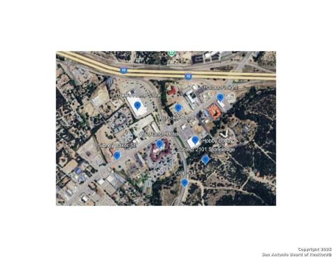 2101 N Stoneledge Drive Kerrville TX 78028