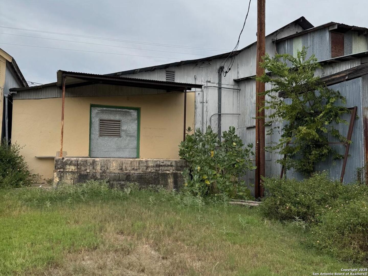 407 High Street Comfort TX 78013