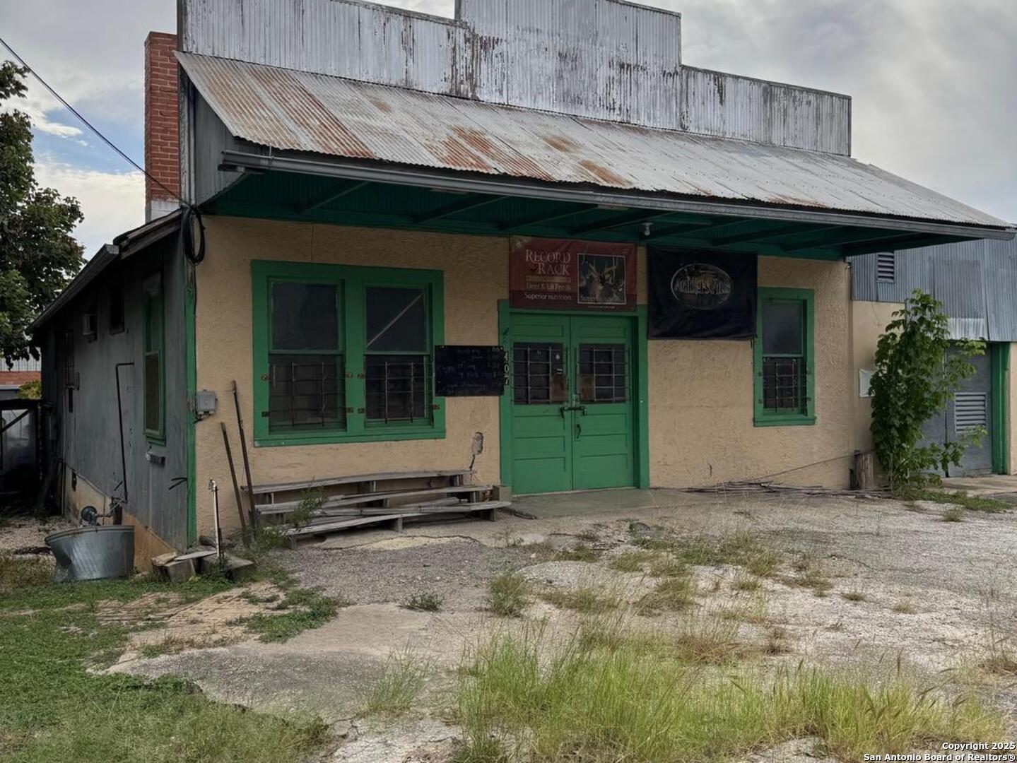 407 High Street Comfort TX 78013