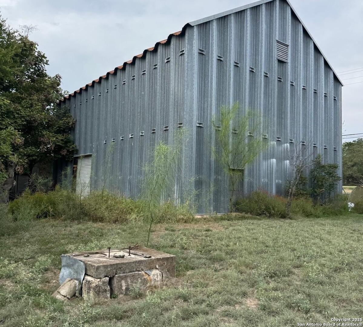 407 High Street Comfort TX 78013