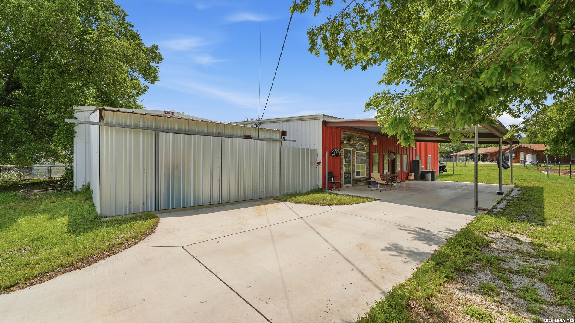1056 Market New Braunfels TX 78132