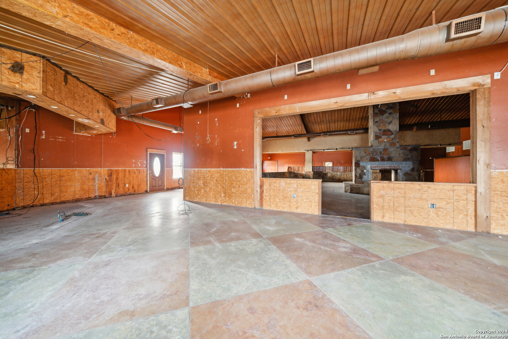 410 S Interstate 35 Pearsall TX 78061