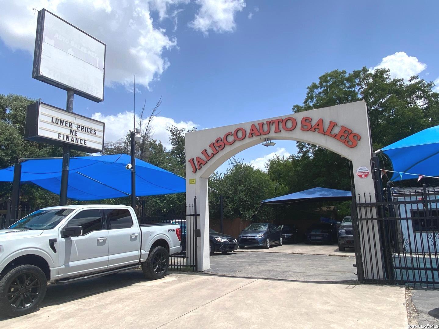 521 E El Dorado San Antonio TX 78204