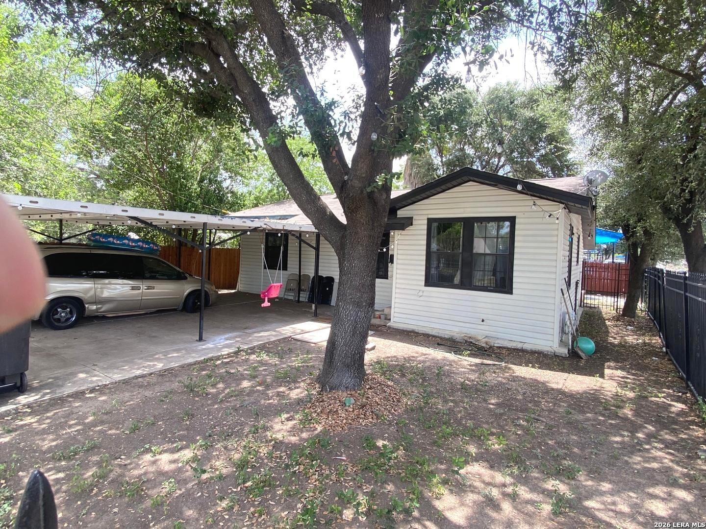 521 E El Dorado San Antonio TX 78204