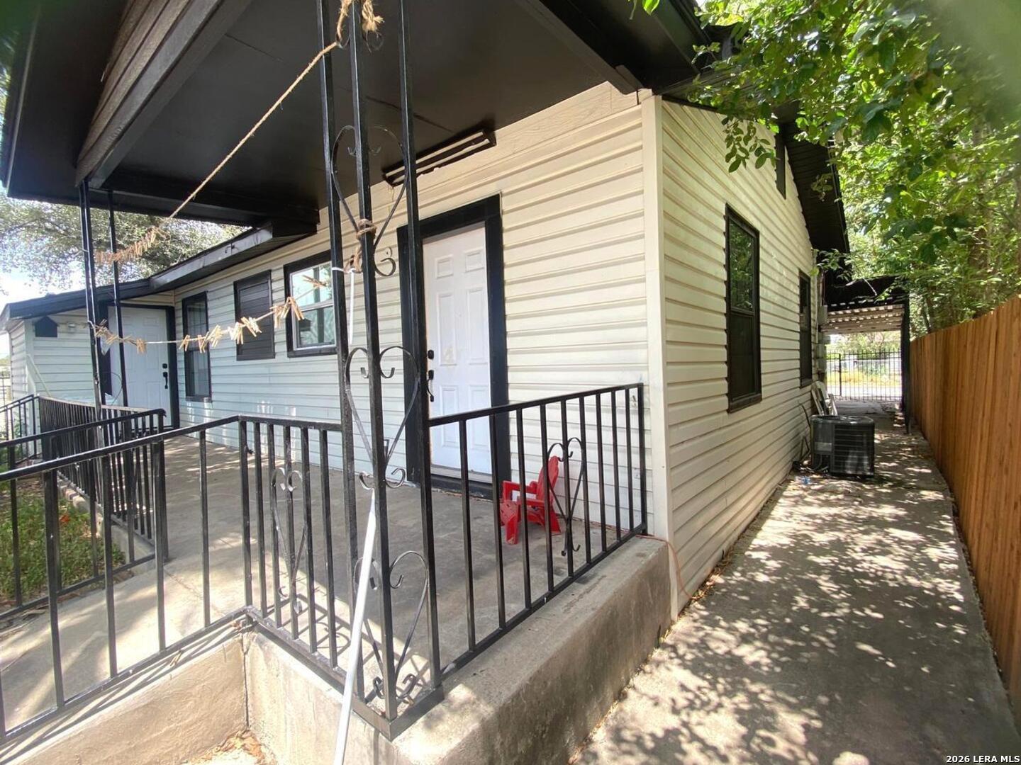 521 E El Dorado San Antonio TX 78204