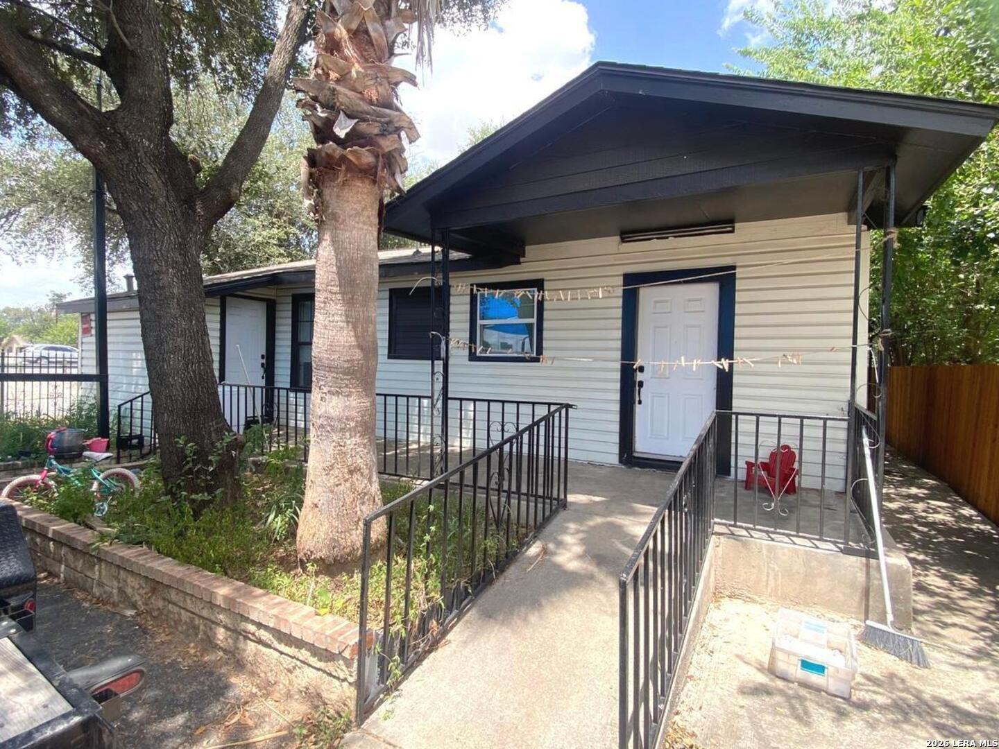 521 E El Dorado San Antonio TX 78204