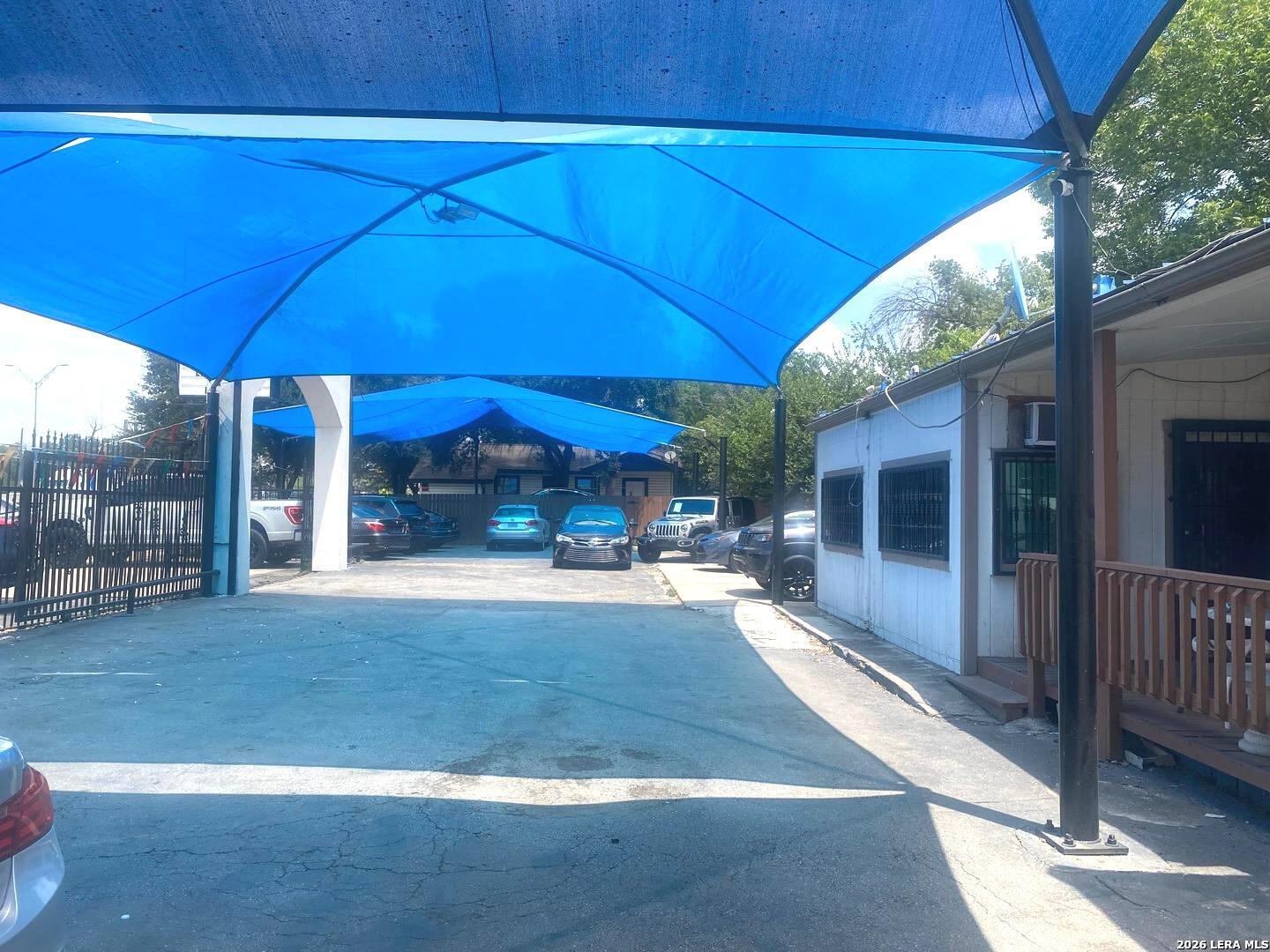 521 E El Dorado San Antonio TX 78204