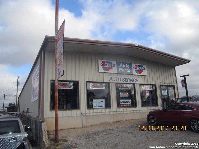 321 Us Highway 90 E Castroville TX 78009