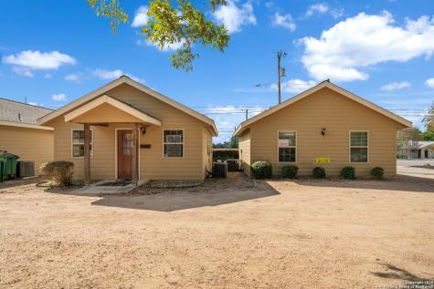 920 E Blanco Boerne TX 78006