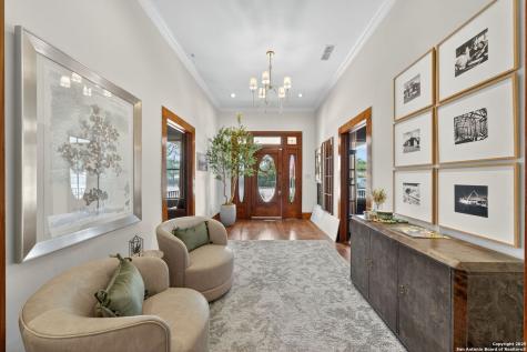 920 E Blanco Boerne TX 78006