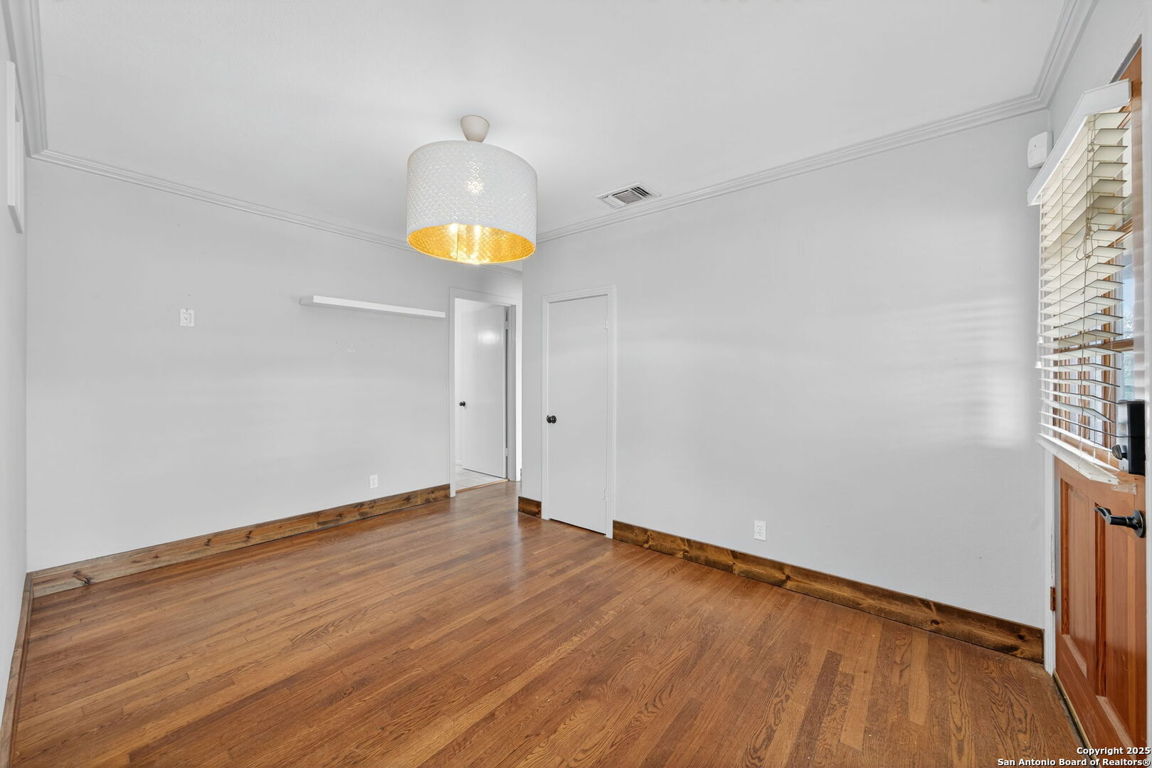 920 E Blanco Boerne TX 78006