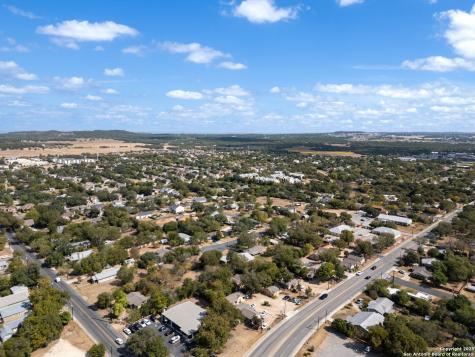 920 E Blanco Boerne TX 78006
