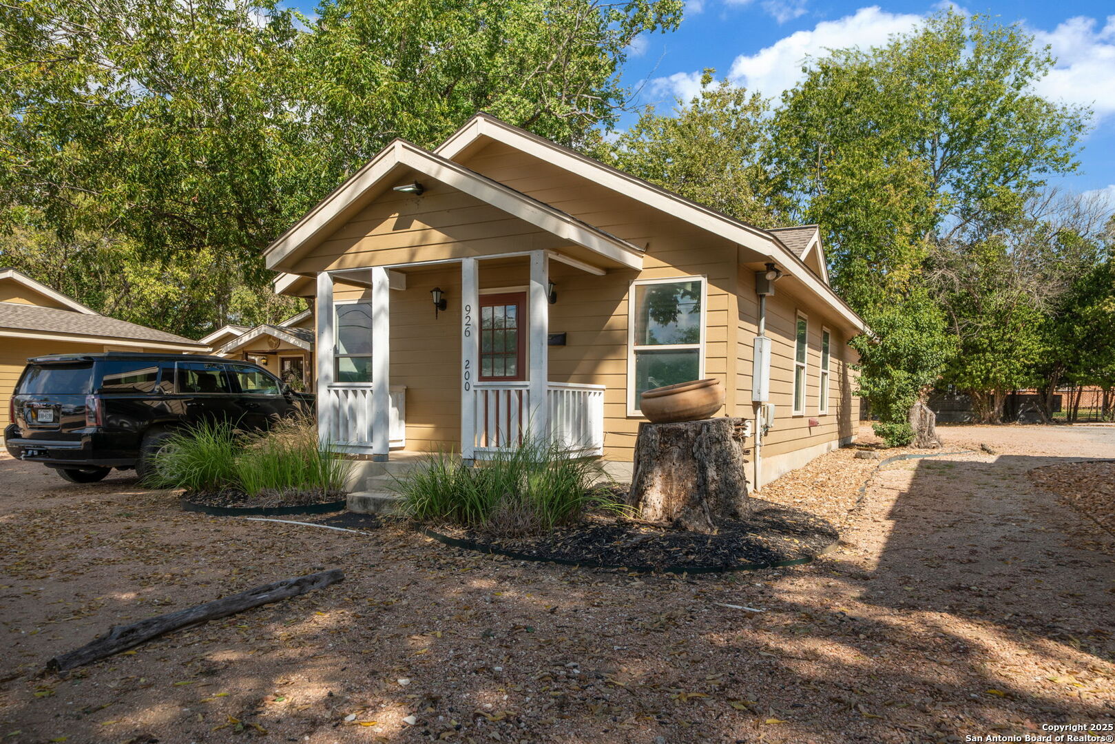 920 E Blanco Boerne TX 78006