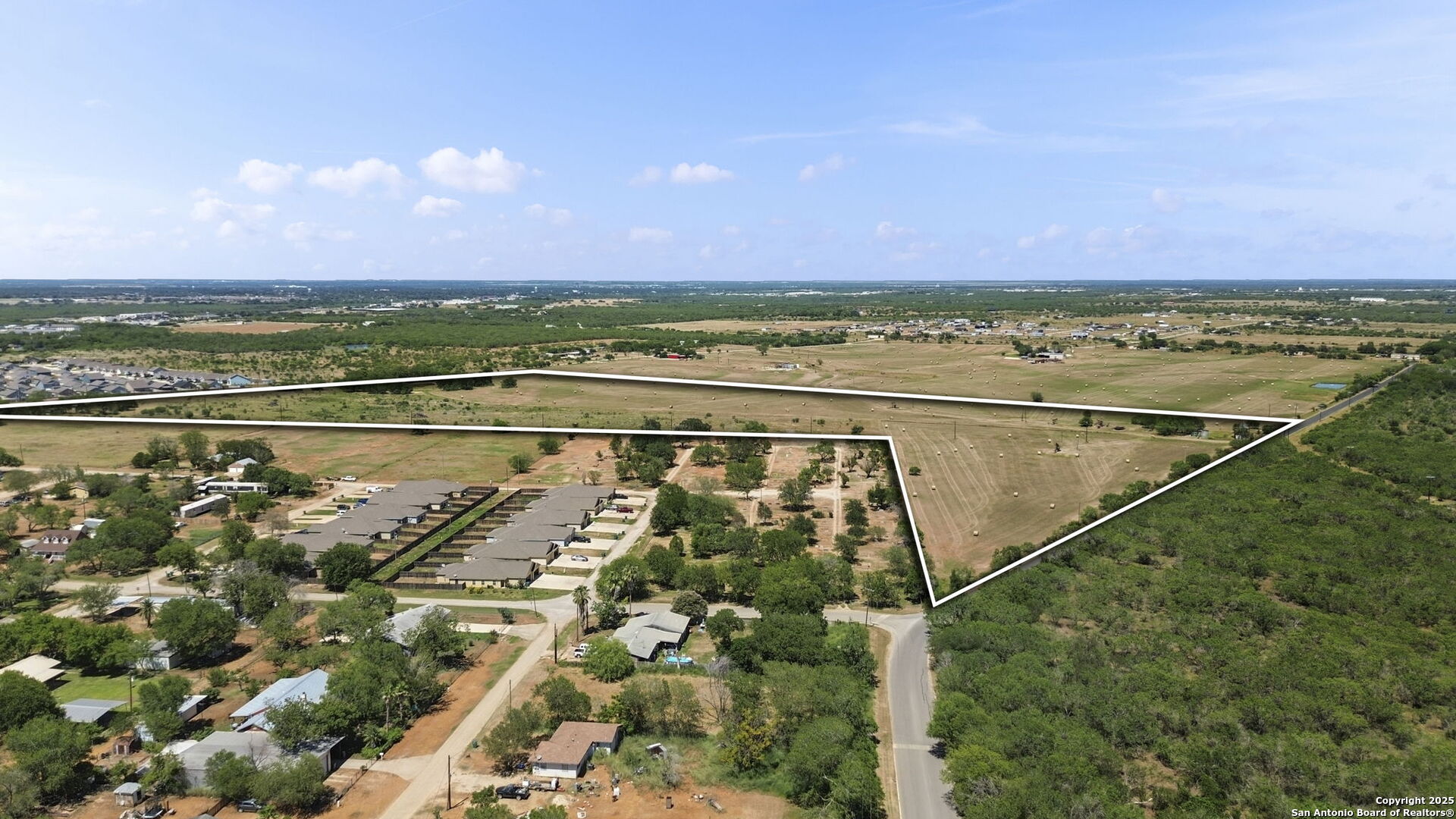 +/- 50 Acres County Road 307 Jourdanton TX 78026