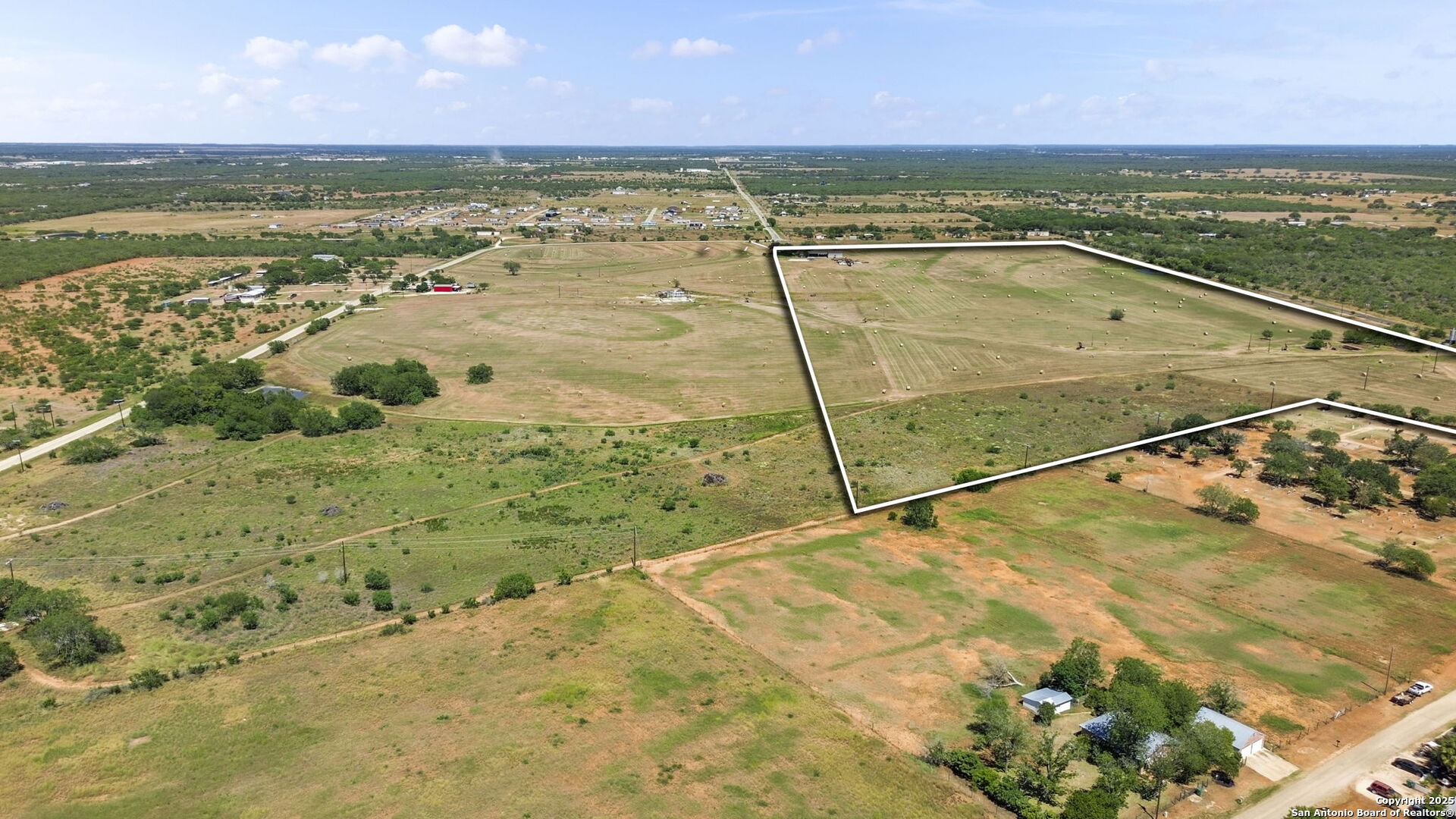 +/- 50 Acres County Road 307 Jourdanton TX 78026
