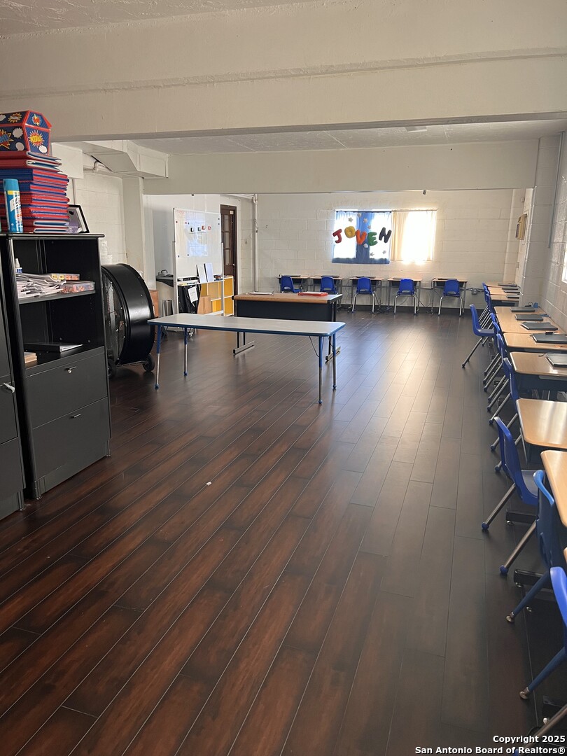 507 Mayfield San Antonio TX 78214