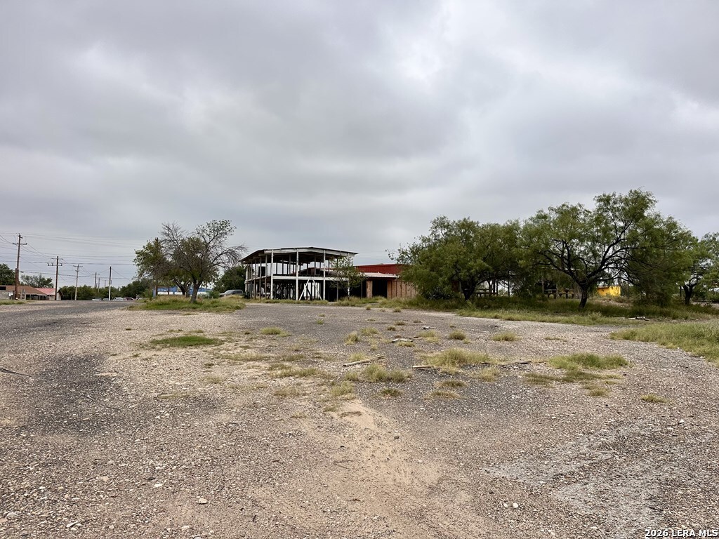 3283, 3287, Del Rio Boulevard Eagle Pass TX 78852