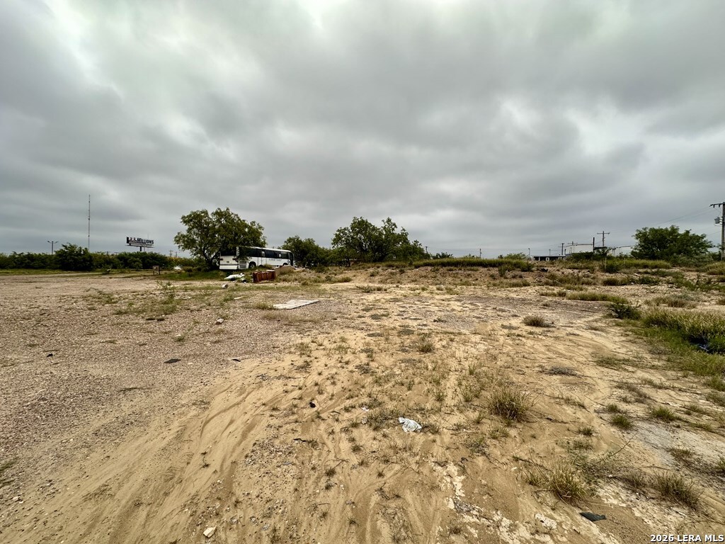 3283, 3287, Del Rio Boulevard Eagle Pass TX 78852