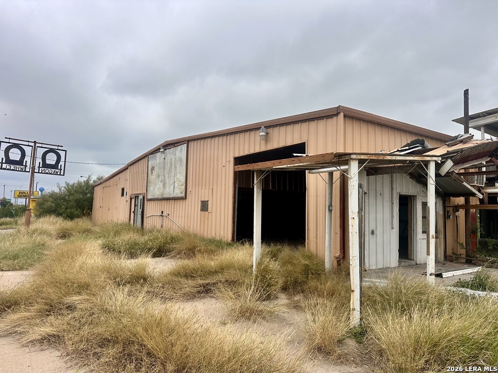 3283, 3287, Del Rio Boulevard Eagle Pass TX 78852