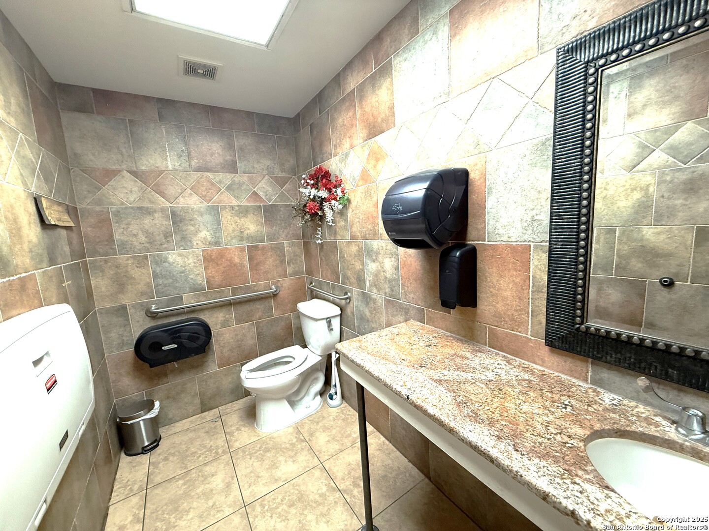 11470 Perrin Beitel San Antonio TX 78217