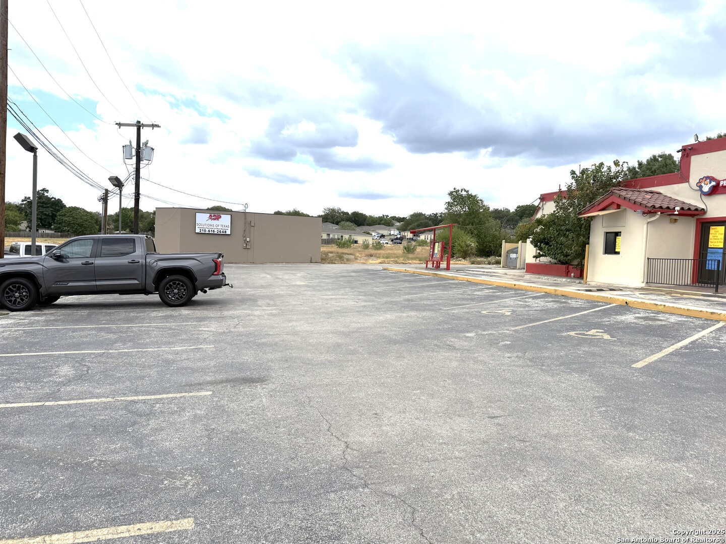 11470 Perrin Beitel San Antonio TX 78217