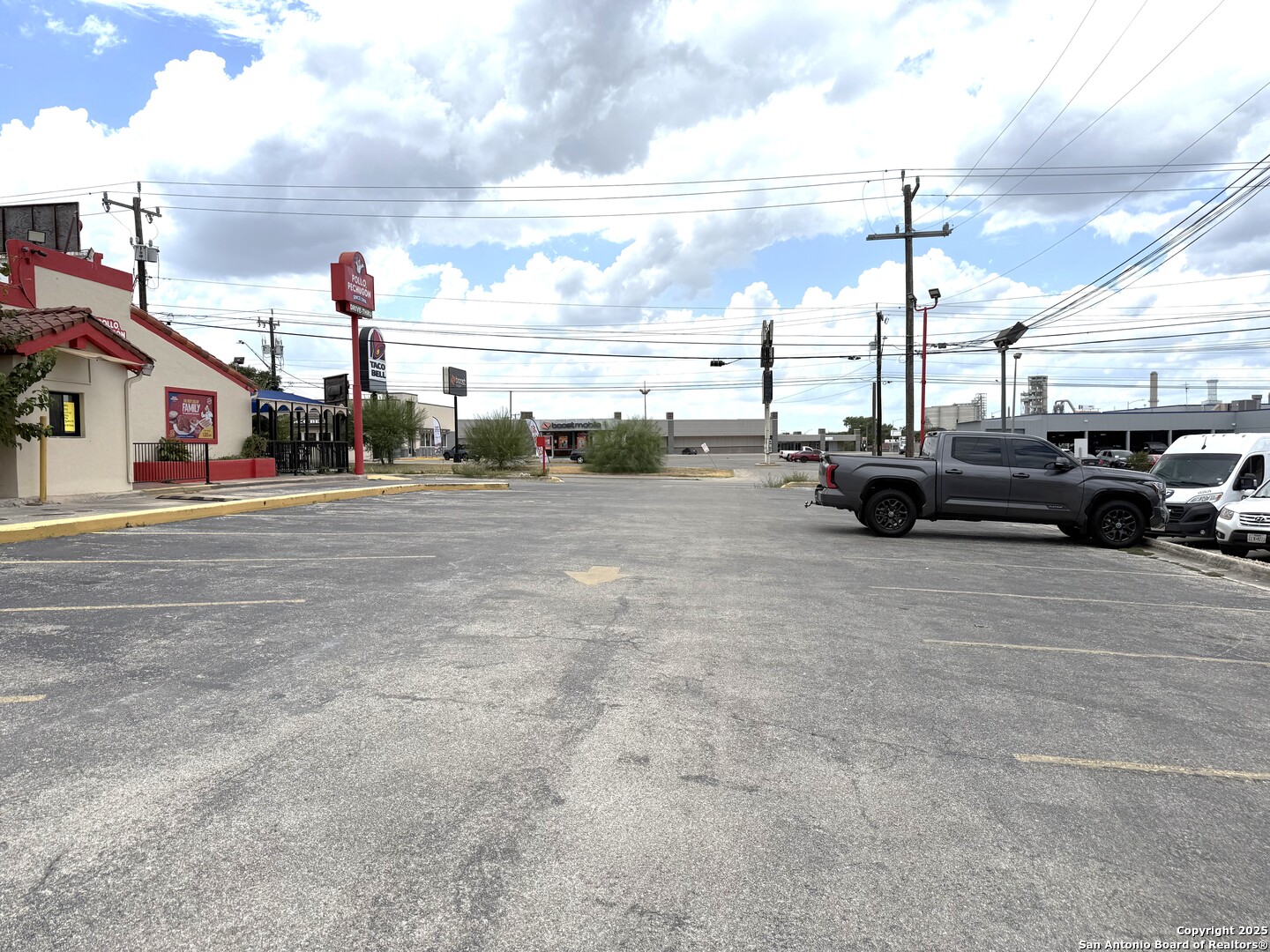 11470 Perrin Beitel San Antonio TX 78217