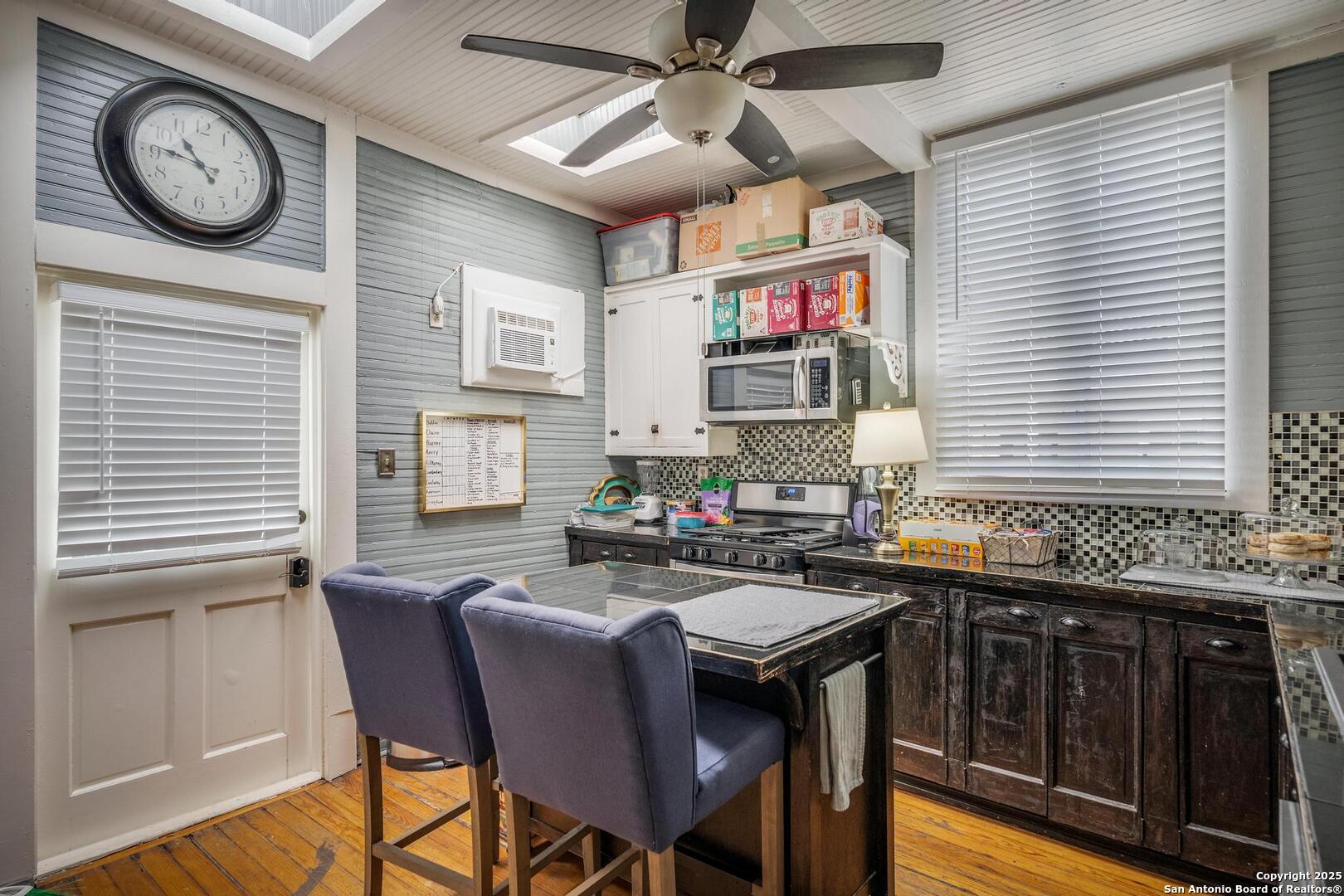 225 W Craig San Antonio TX 78212