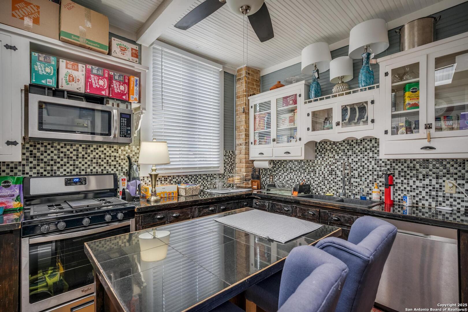 225 W Craig San Antonio TX 78212