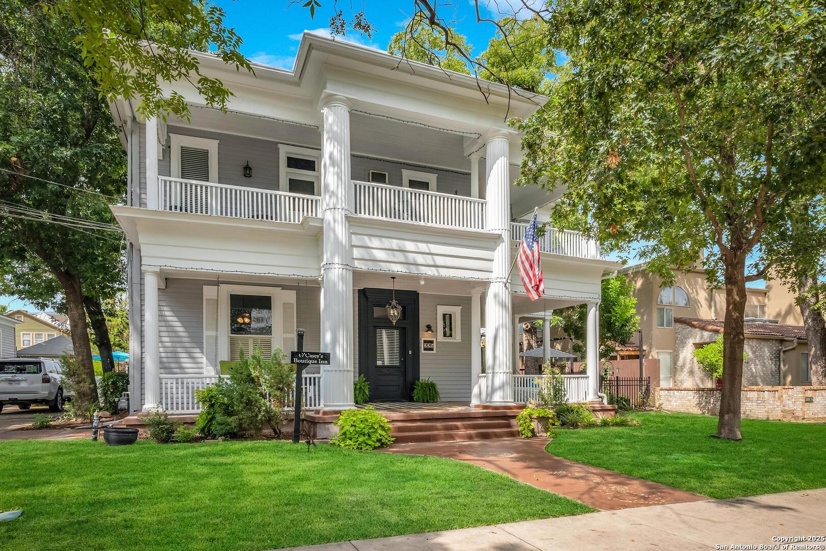 225 W Craig San Antonio TX 78212