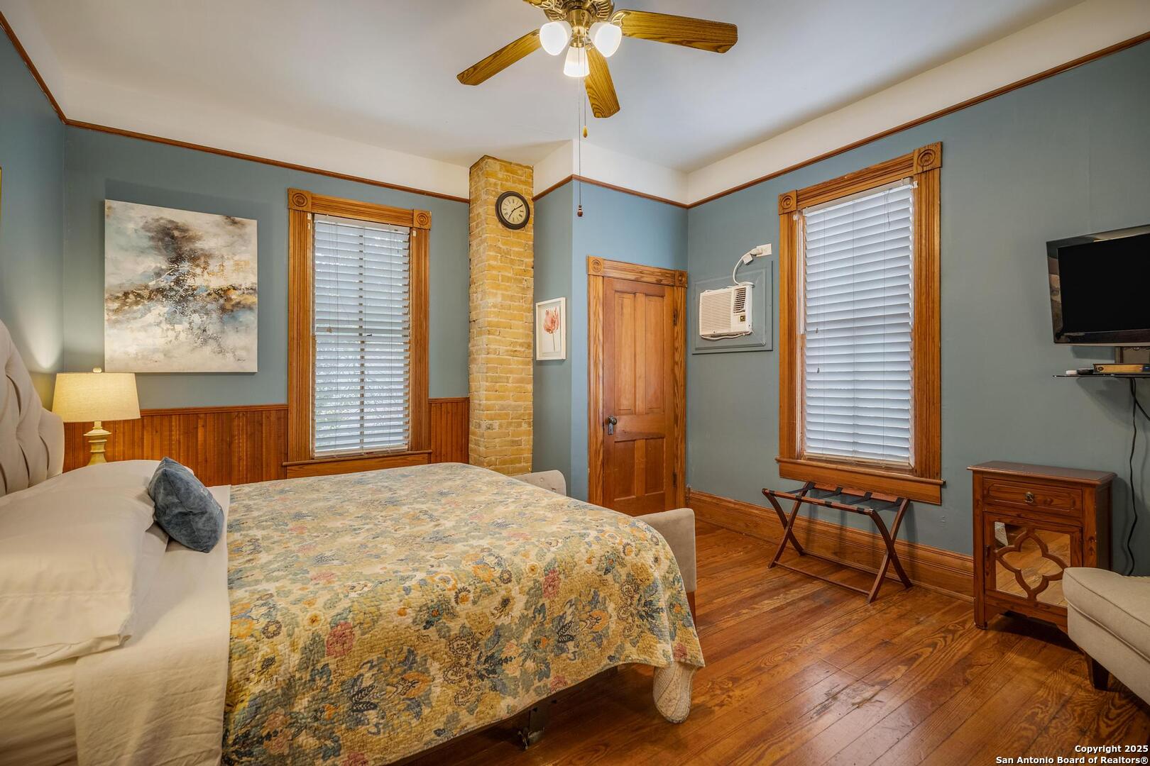 225 W Craig San Antonio TX 78212