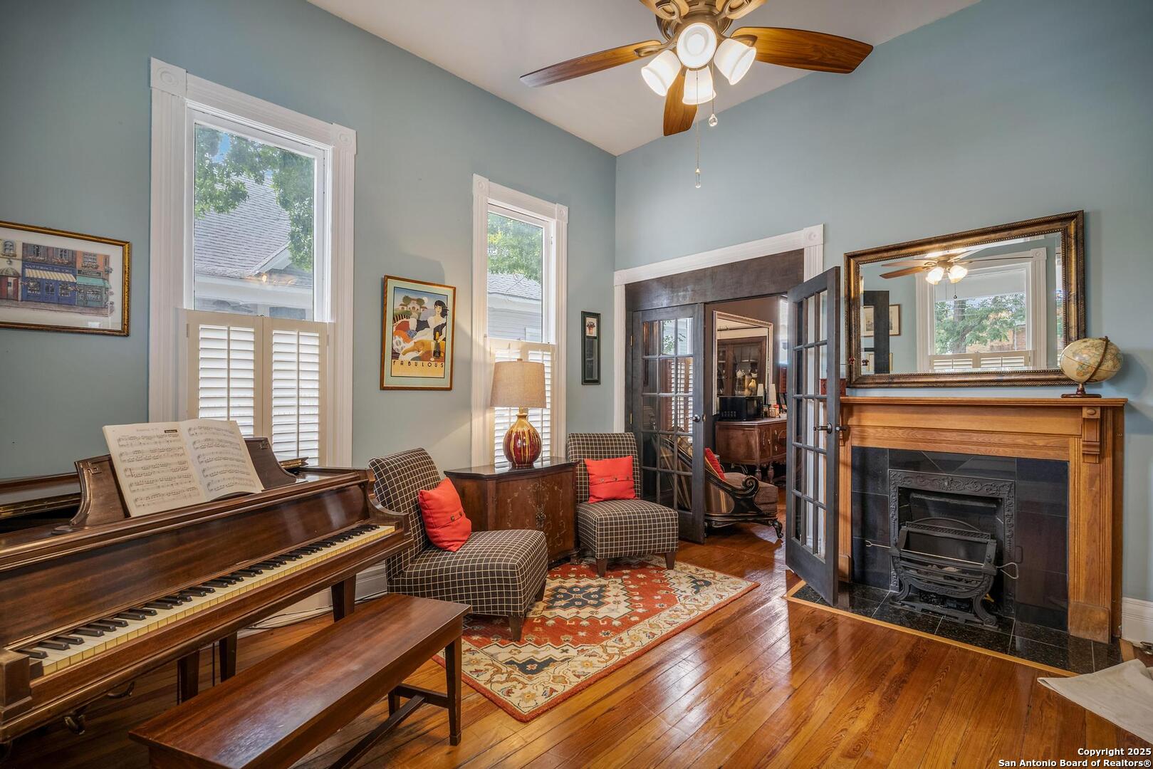 225 W Craig San Antonio TX 78212