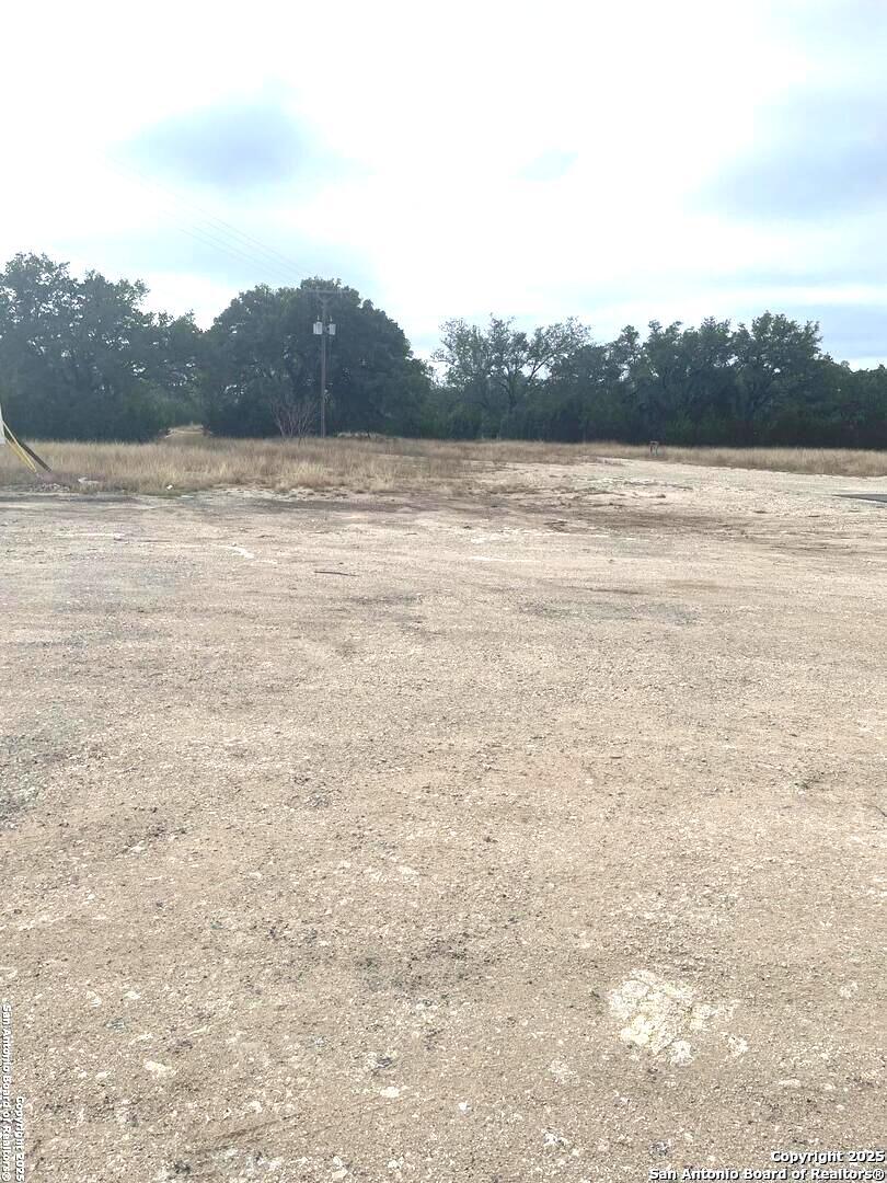 5.4ac S Highway 16 Pipe Creek TX 78063
