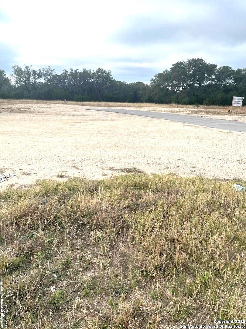 5.4ac S Highway 16 Pipe Creek TX 78063