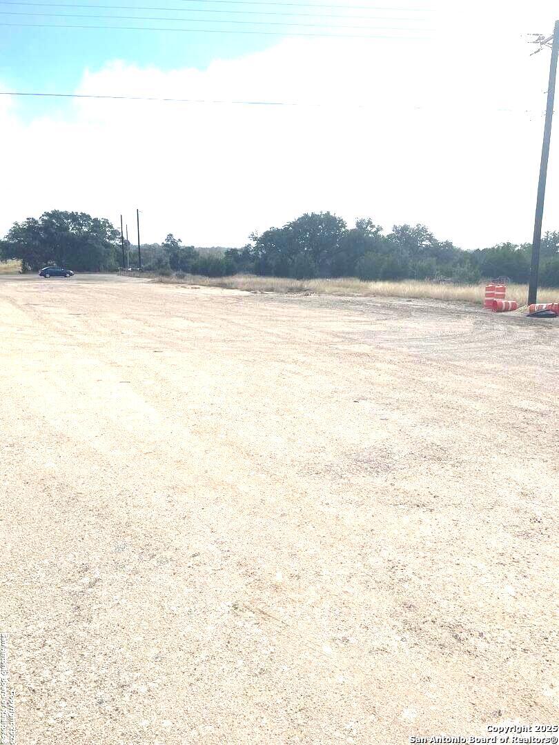 5.4ac S Highway 16 Pipe Creek TX 78063