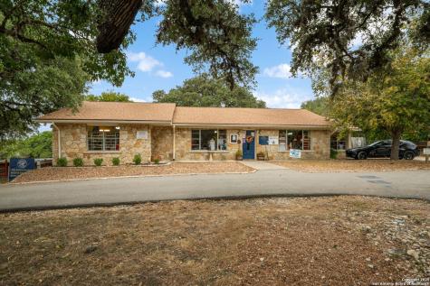 930 N School Street Boerne TX 78006