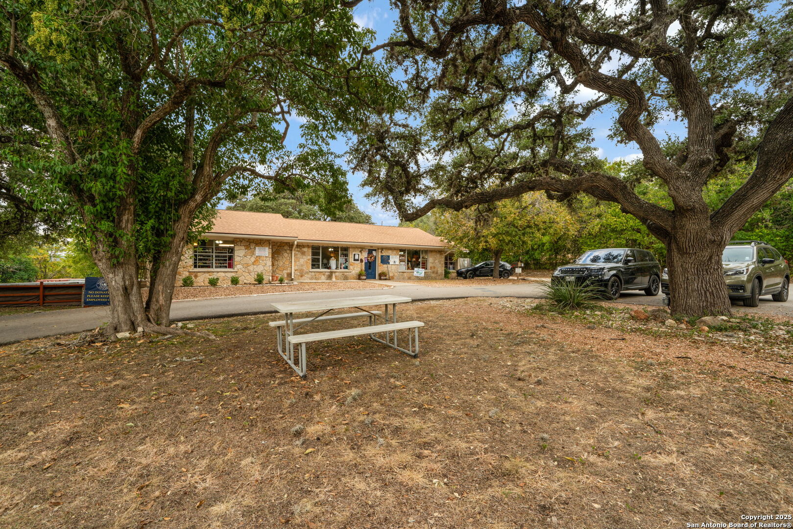 930 N School Street Boerne TX 78006