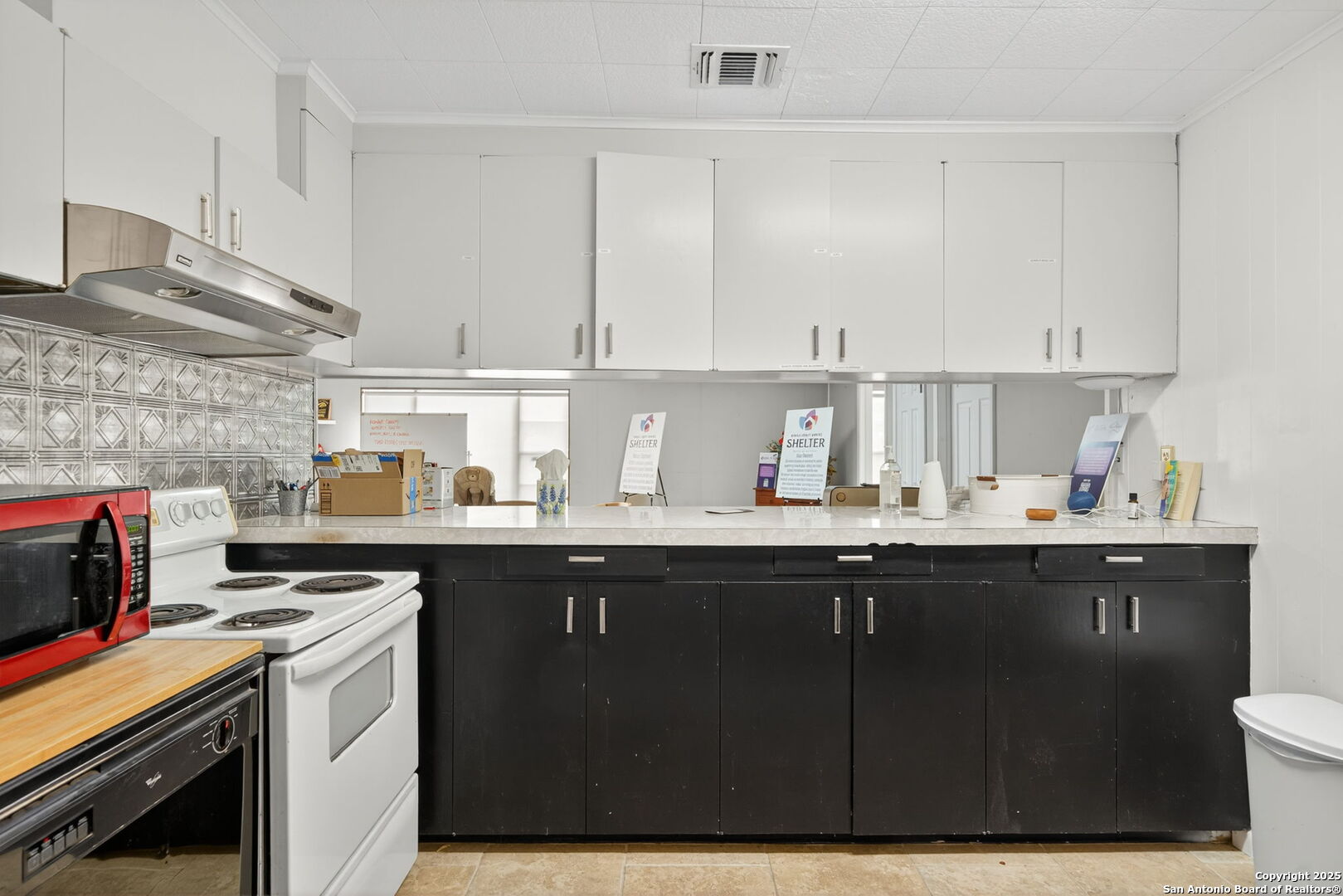 930 N School Street Boerne TX 78006