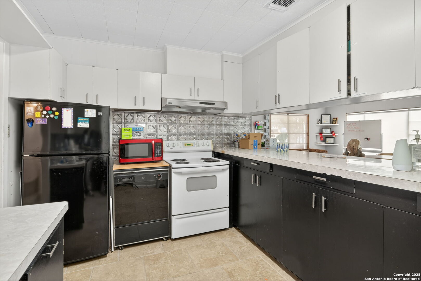 930 N School Street Boerne TX 78006