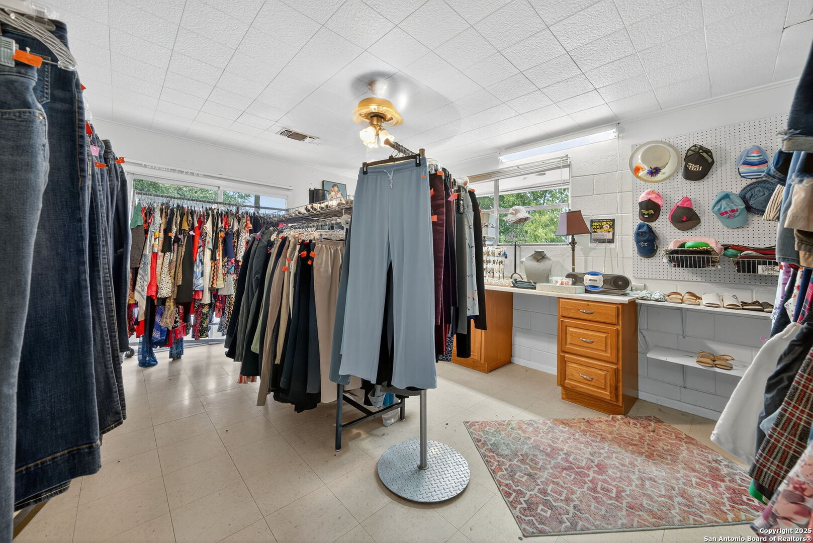 930 N School Street Boerne TX 78006