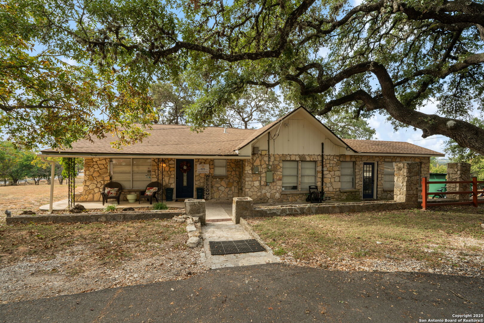 930 N School Street Boerne TX 78006