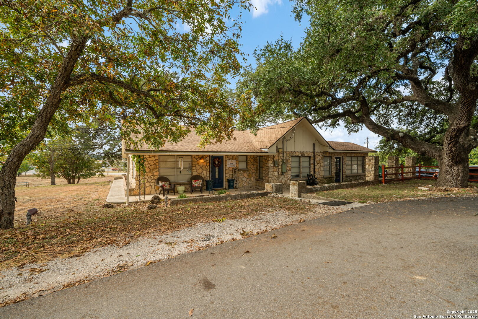 930 N School Street Boerne TX 78006