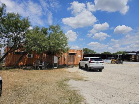 8664 Quintana San Antonio TX 78211