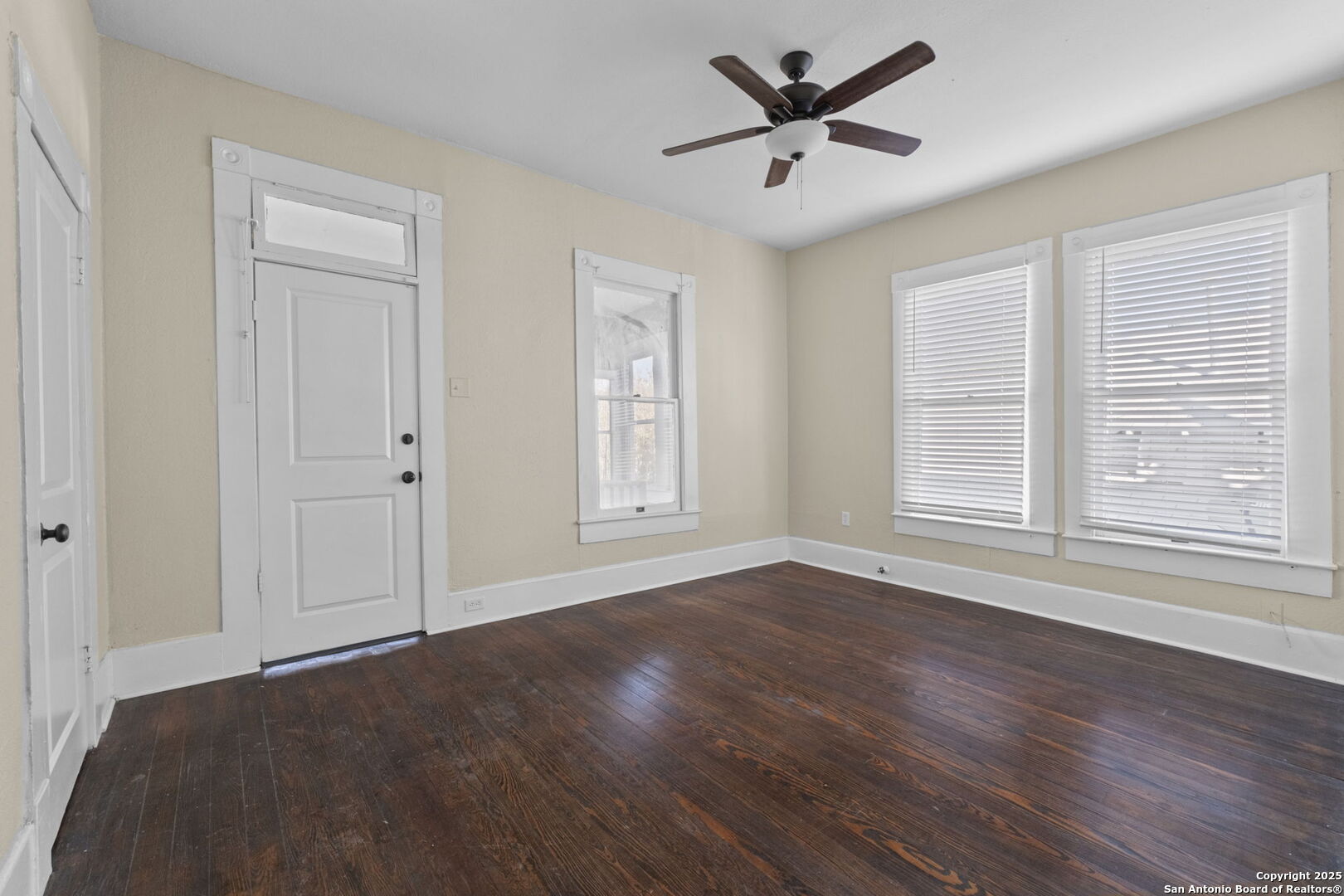 1613 Mccullough Avenue San Antonio TX 78212