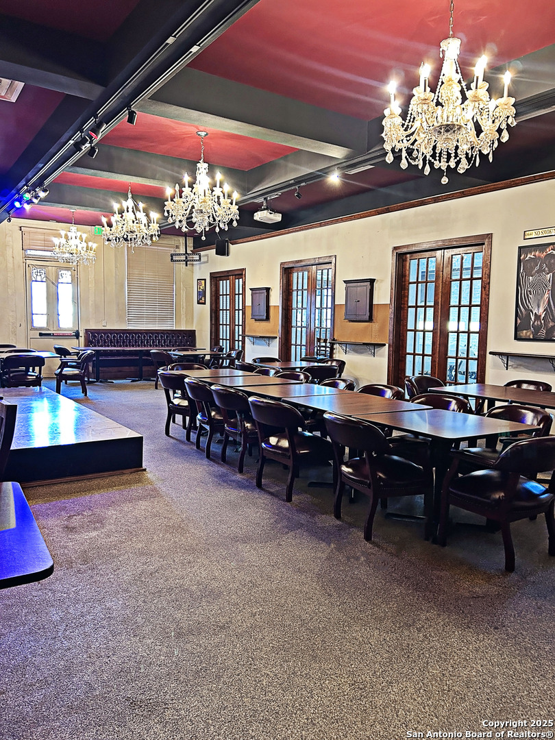 211 W Bowie Beeville TX 78102