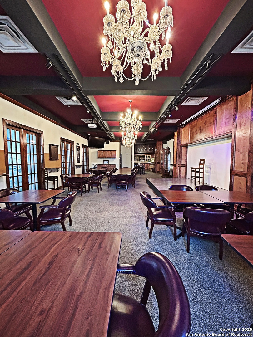 211 W Bowie Beeville TX 78102