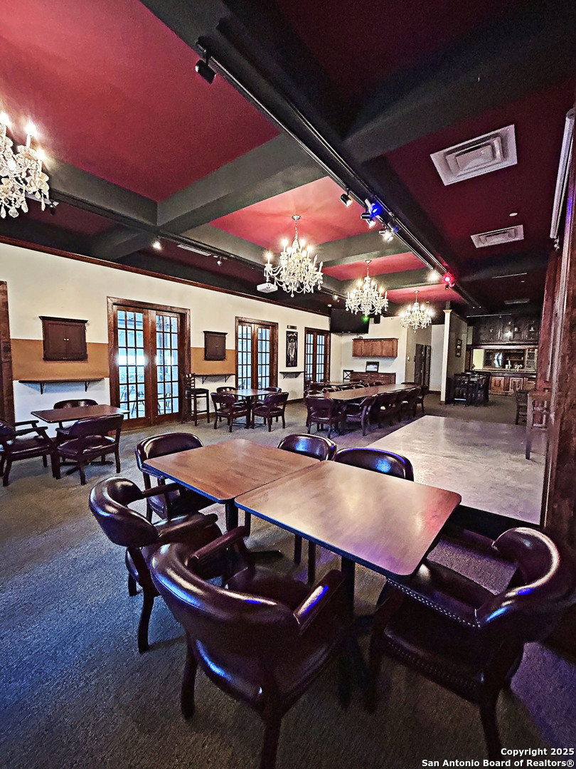 211 W Bowie Beeville TX 78102