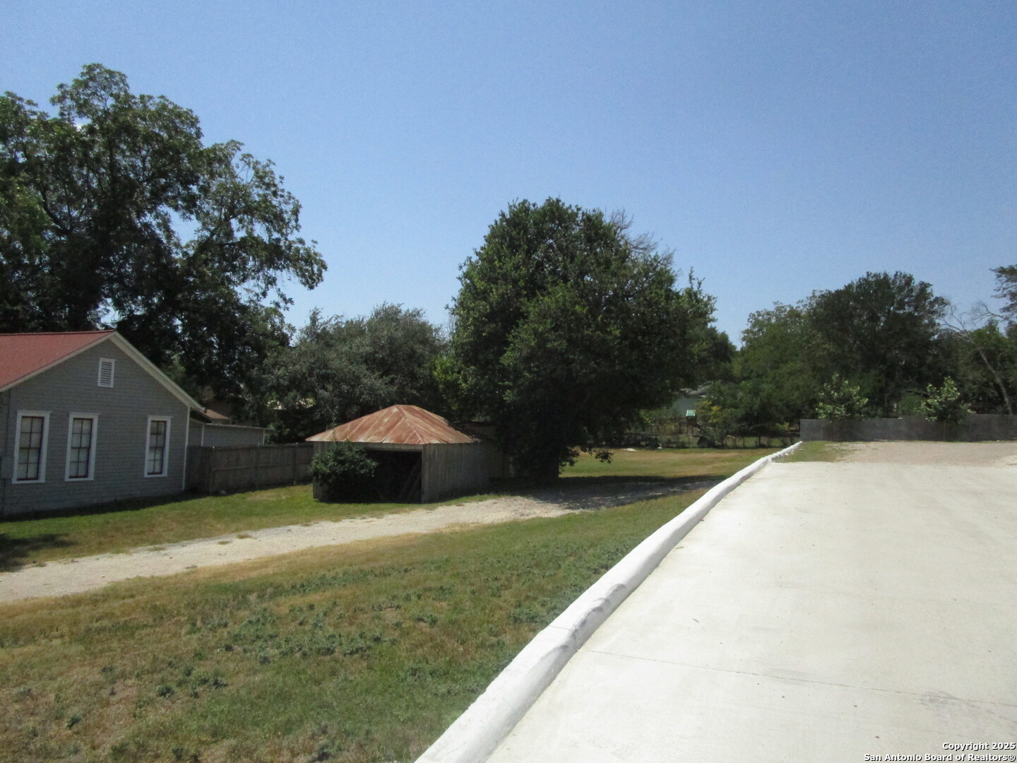 840 S Castell Avenue New Braunfels TX 78130