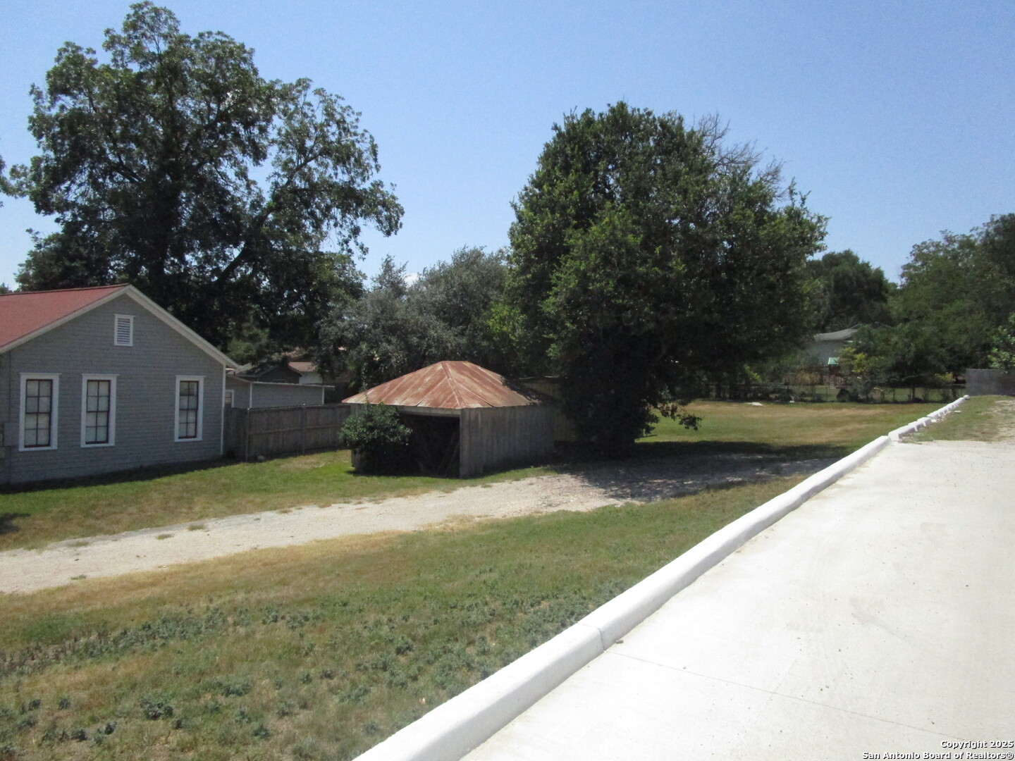 840 S Castell Avenue New Braunfels TX 78130